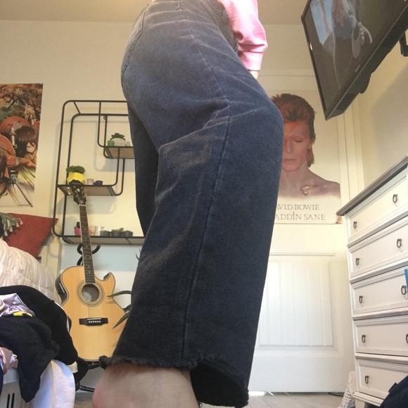 high rise straight leg jeans 🖤 - Picture 2 of 2